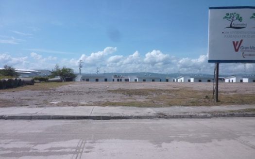 Parcela de Uso Comercial en Venta en Flor Amarillo Valencia