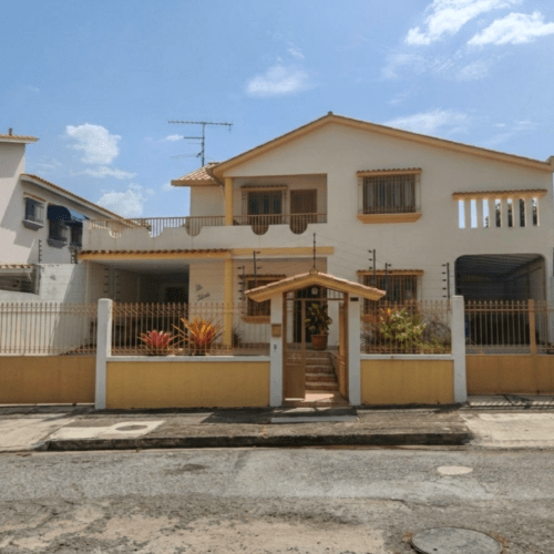 Casa en Venta en El Parral Valencia Edo Carabobo