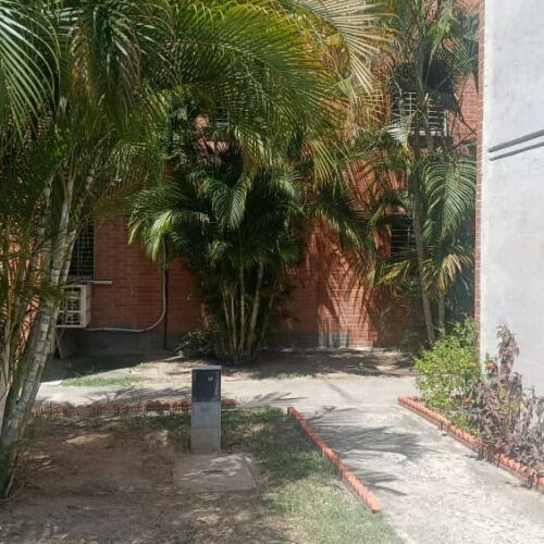 Apartamento Planta Baja en Venta Residencia El Tulipan San Diego