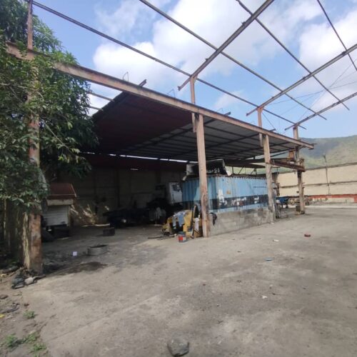 Complejo Industrial con Oficinas en Venta en Santa Rosa Puerto Cabello