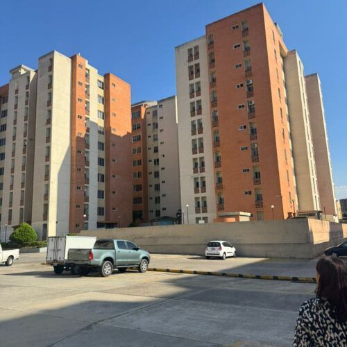 Apartamento en Alquiler Doral Country El Rincon Naguanagua