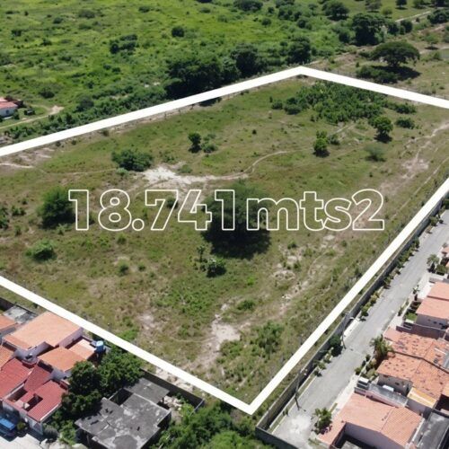 Parcela con Anteproyecto Residencial en Aguasal Guacara 18.748m2
