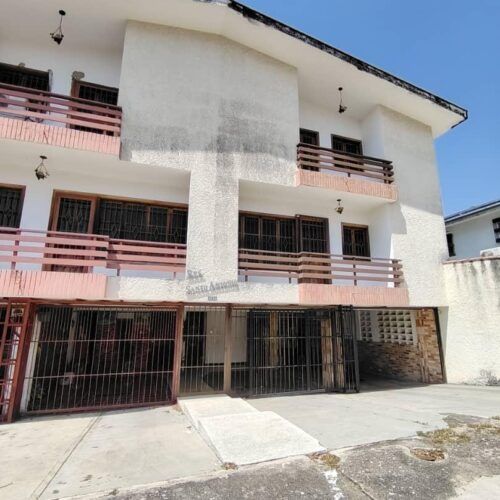 Apartoquinta Res Santo Antonio Urb Trigal Sur Valencia Carabobo