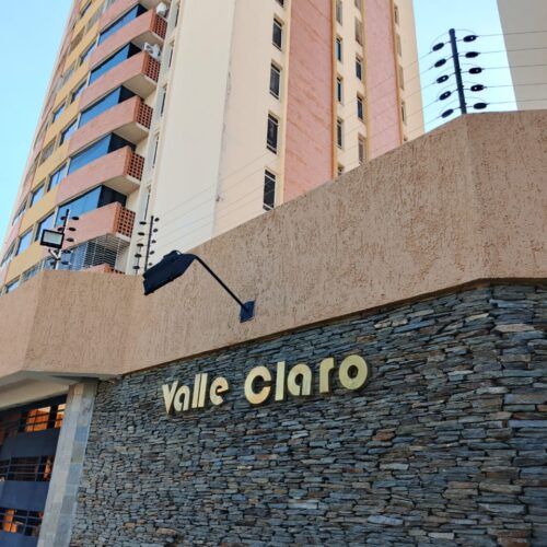 Apartamento en Alquiler en Residencias Valle Claro Ciudad Jardines Mañongo Carabobo