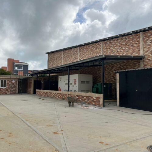 VENTA GALPONES CIUDAD INDUSTRIAL COMERCIAL MARCELO SANTOS TUCACAS