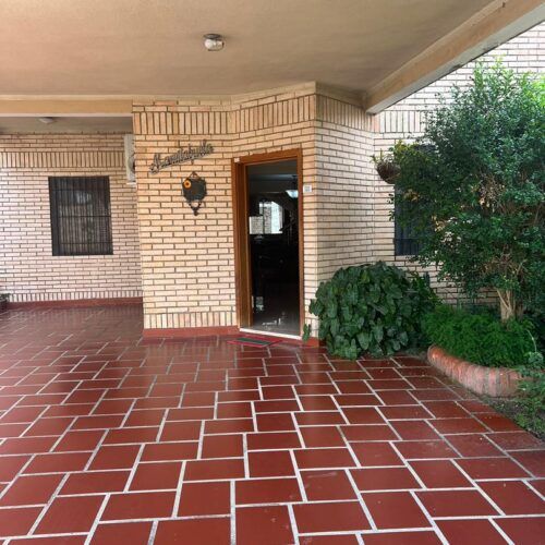 Hermosa Casa en Country Park Villaserino San Diego estado Carabobo