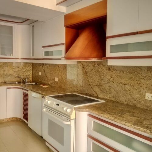 Apartamento en Residencia La Castellana Urbanización El Parral Valencia Estado Carabobo