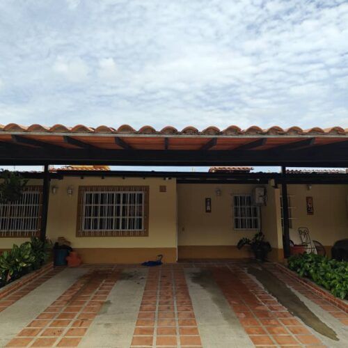 CASA EN VENTA EN VALLE DE ORO, SAN DIEGO, EDO CARABOBO