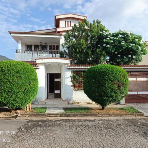 Casa en Venta en Urb Trigal Sur Valencia Estado Carabobo