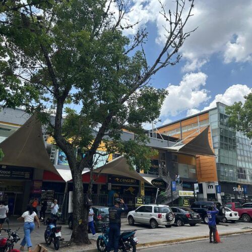 Local en Venta en C.C Free Market Naguanagua Edo Carabobbo