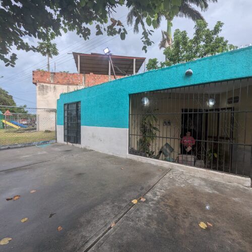 Casa Comercial en Venta a Remodelar en la Sesquicentenaria Plaza de Toros Valencia