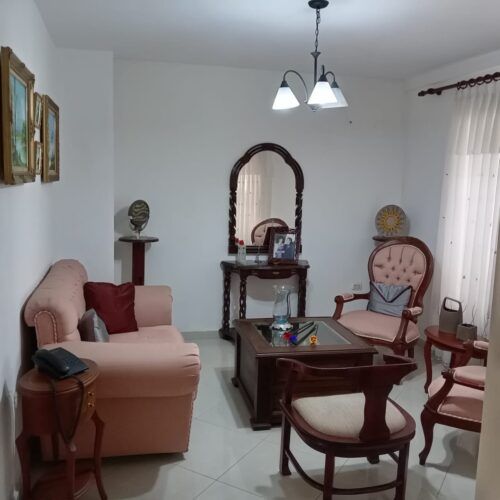 EN ALQUILER Exclusivo Townhouse en El Rincón Mañongo