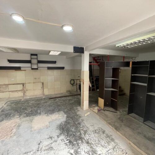 LOCAL COMERCIAL EN ALQUILER DE 85MTS2 #5 EN LA AVENIDA MONTE DE OCA ENTRE AVENIDA CEDEÑO Y VARGA