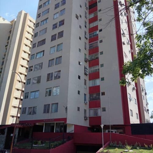 Apartamento en Venta en Residencias Alfa Centauro ubicado en Las Chimeneas Valencia Carabobo