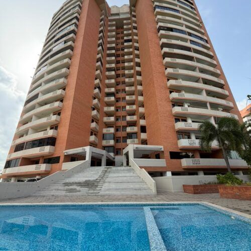 Apartamento Amoblado en Conjunto Residencial Montaña Blanca Valle Blanco Valencia