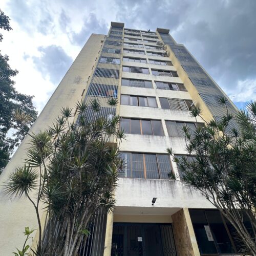 Apartamento en Venta en Res Piedras Pintadas Edificio Araguaney Valencia