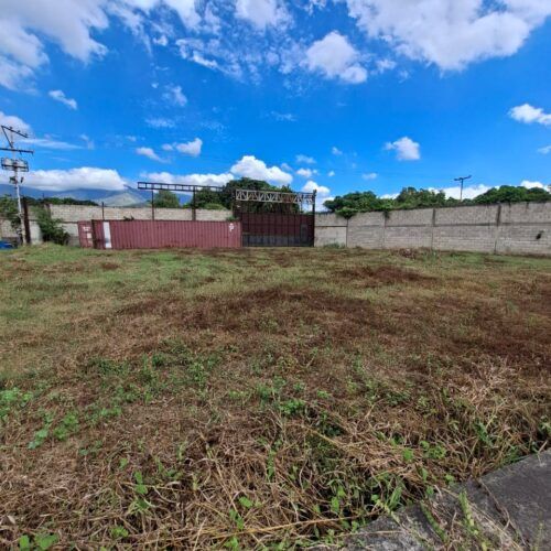 Terreno con Galpón en Venta ubicado en la Variante Yagua Guacara Edo Carabobo
