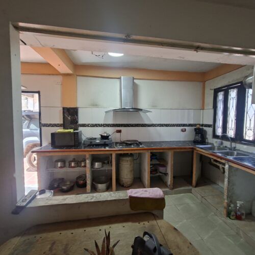 Casa en Venta ubicado en Urb Nomentana Paraparal Los Guayos Edo Carabobo