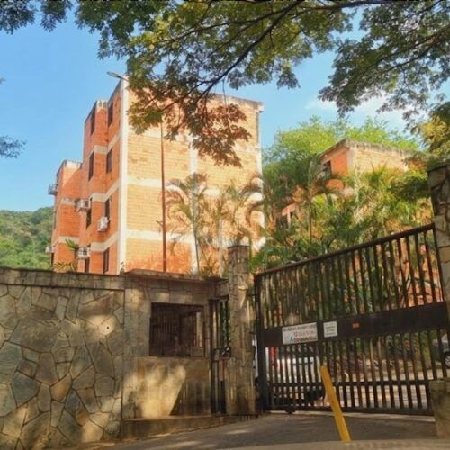 Apartamento en Venta Residencia El Pedregal Urbanización Las Chimeneas