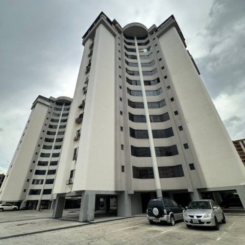 Apartamento en Venta en Res Las Aves Urb La Granja Naguanagua Carabobo
