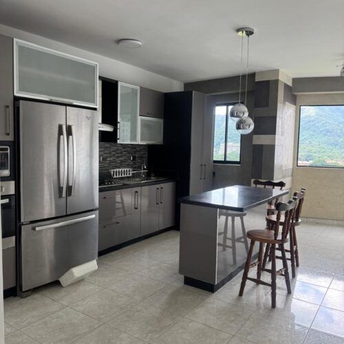 Apartamento en Alquiler en Res Puerto Alegre  Valles de Camoruco Valencia