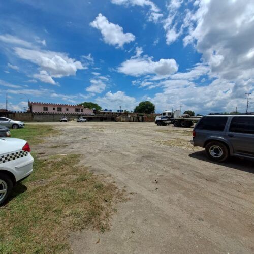 Terreno en Venta ubicado en Los Guayos Edo Carabobo
