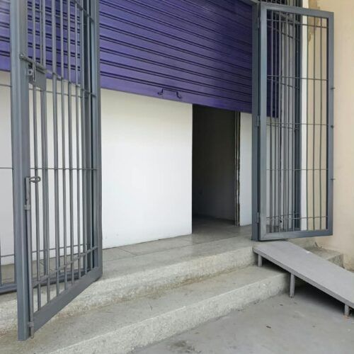 Local comercial en el Centro de Guacara (Calle Ricaurte N°7 Cerca del C.C Guacara Plaza)