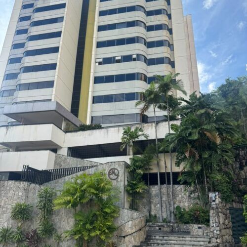 Apartamento en Ventas en Residencias La Montaña Urb El Parral Valencia